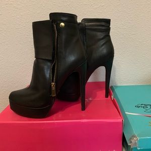 Black ancient booties